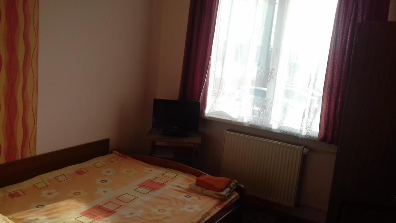 Hostel Jax Stary Toruń Exteriör bild
