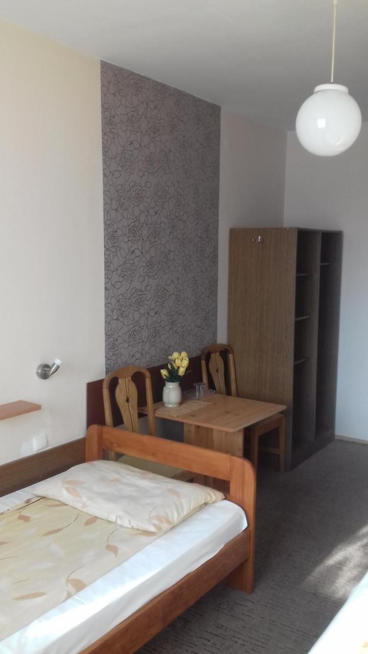 Hostel Jax Stary Toruń Exteriör bild