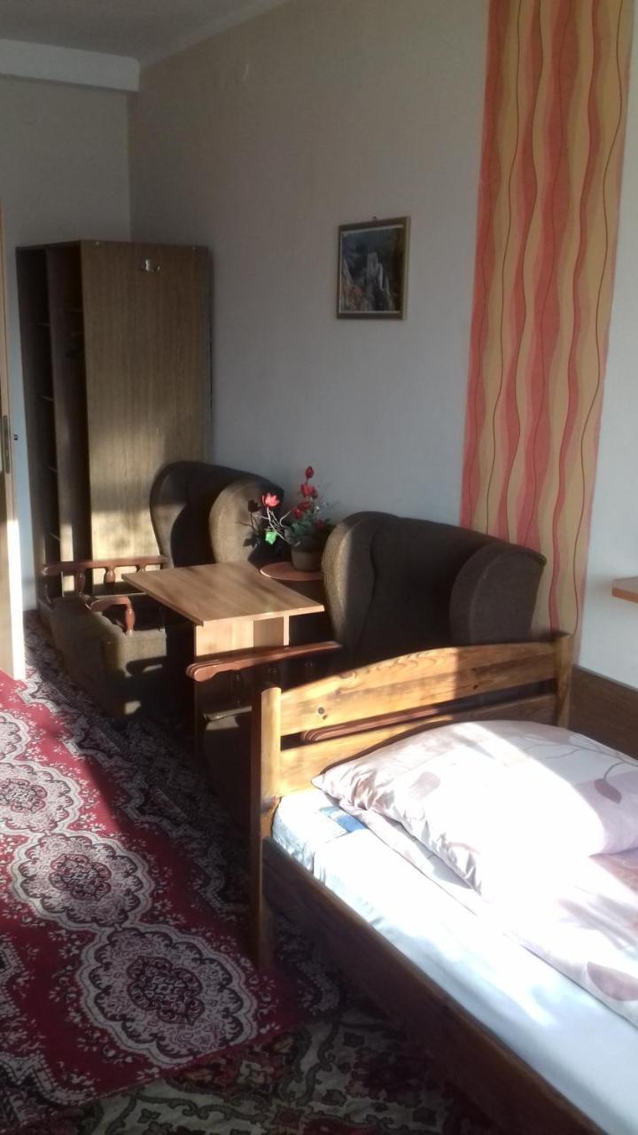Hostel Jax Stary Toruń Exteriör bild